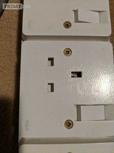 WANTED: 'Music Works' 6 way switched mains block. - Tv, Audio & Cameras