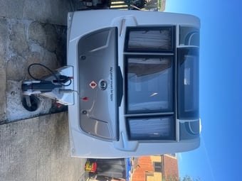 Elddis Magnum GT550 4Birth 2016