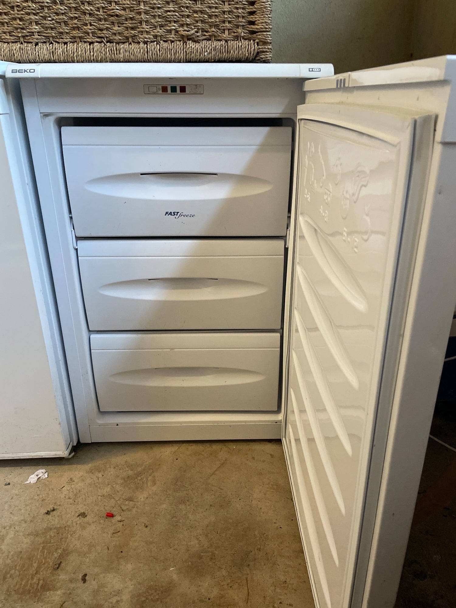 Below Under Counter Freezer