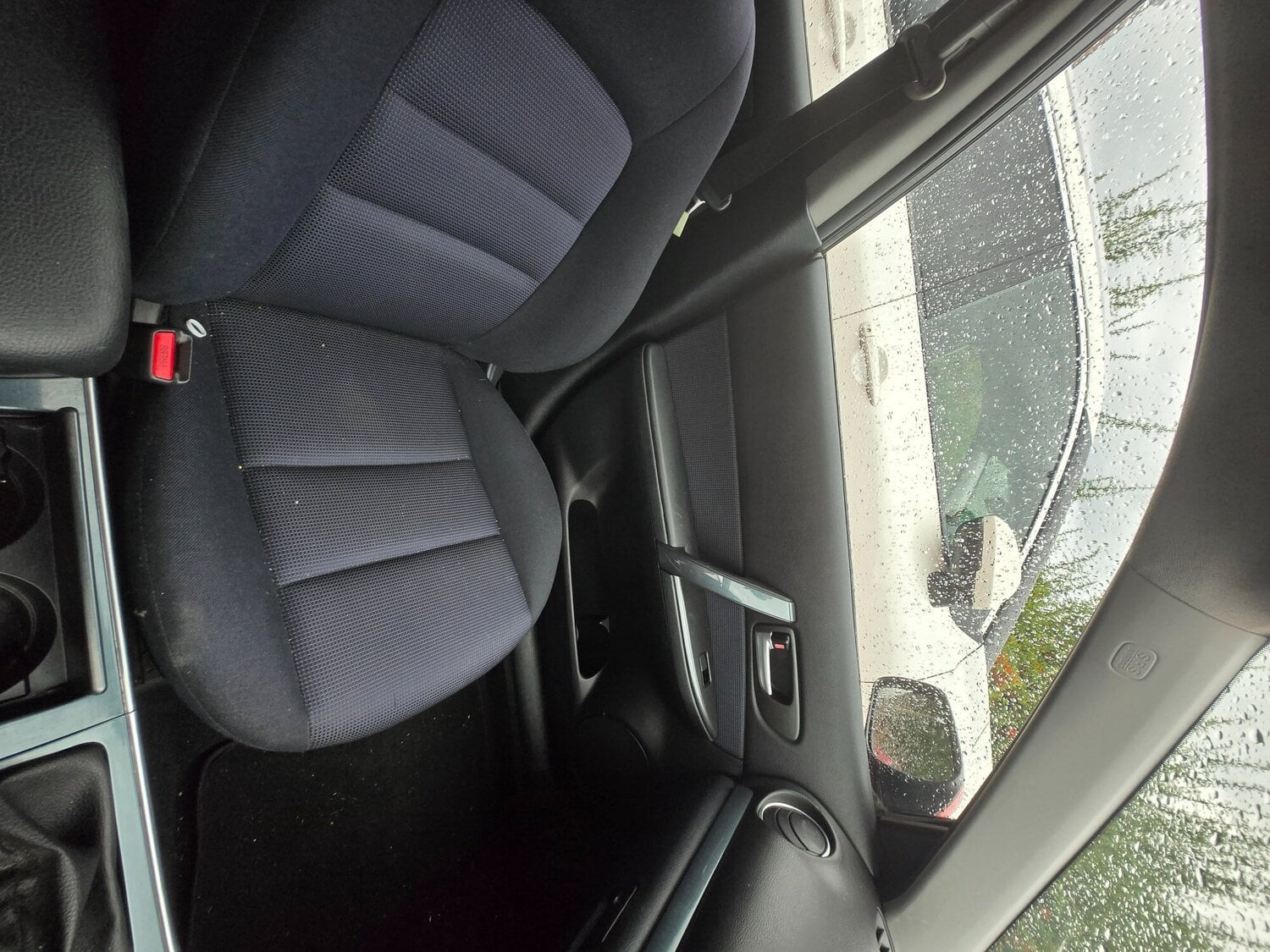 [ berth ]Mazda 6
