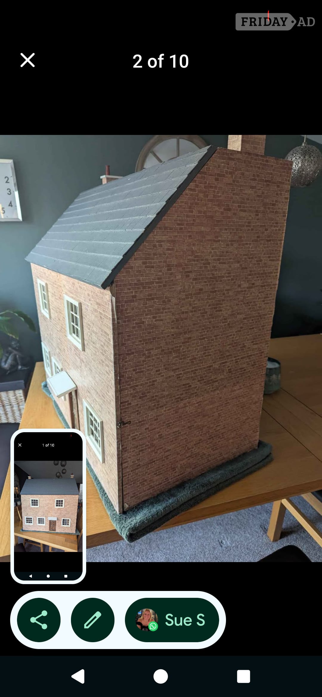 Large dolls house 
