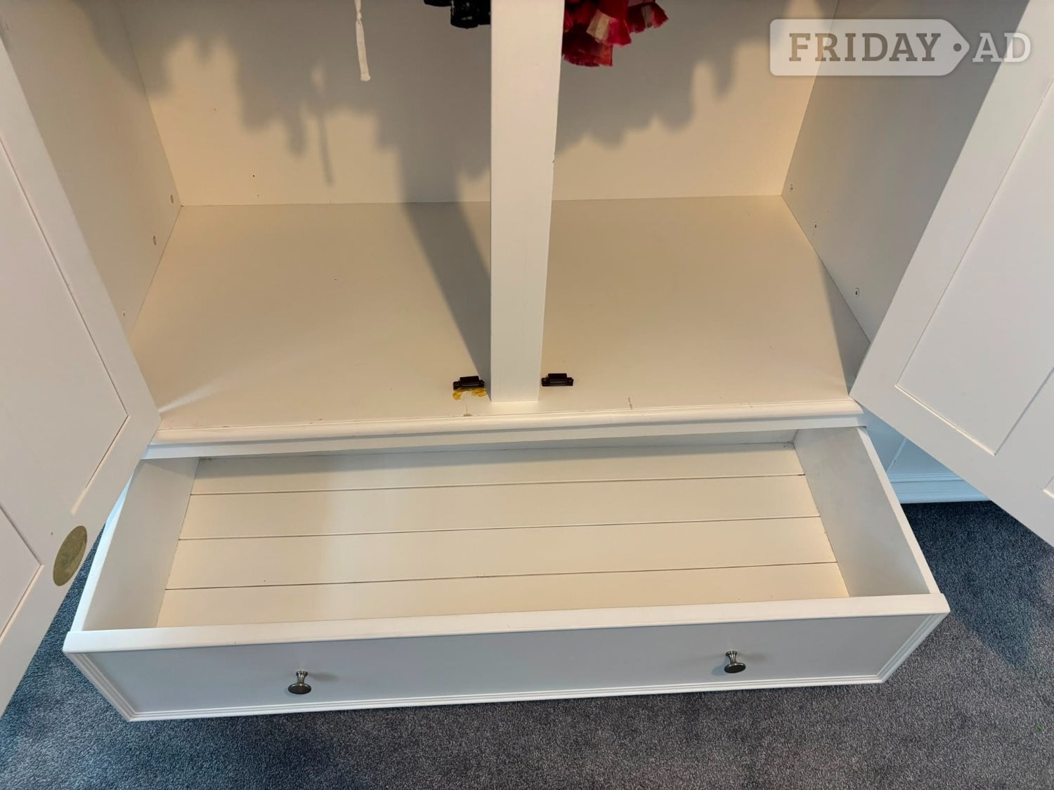White pine bedroom furniture 