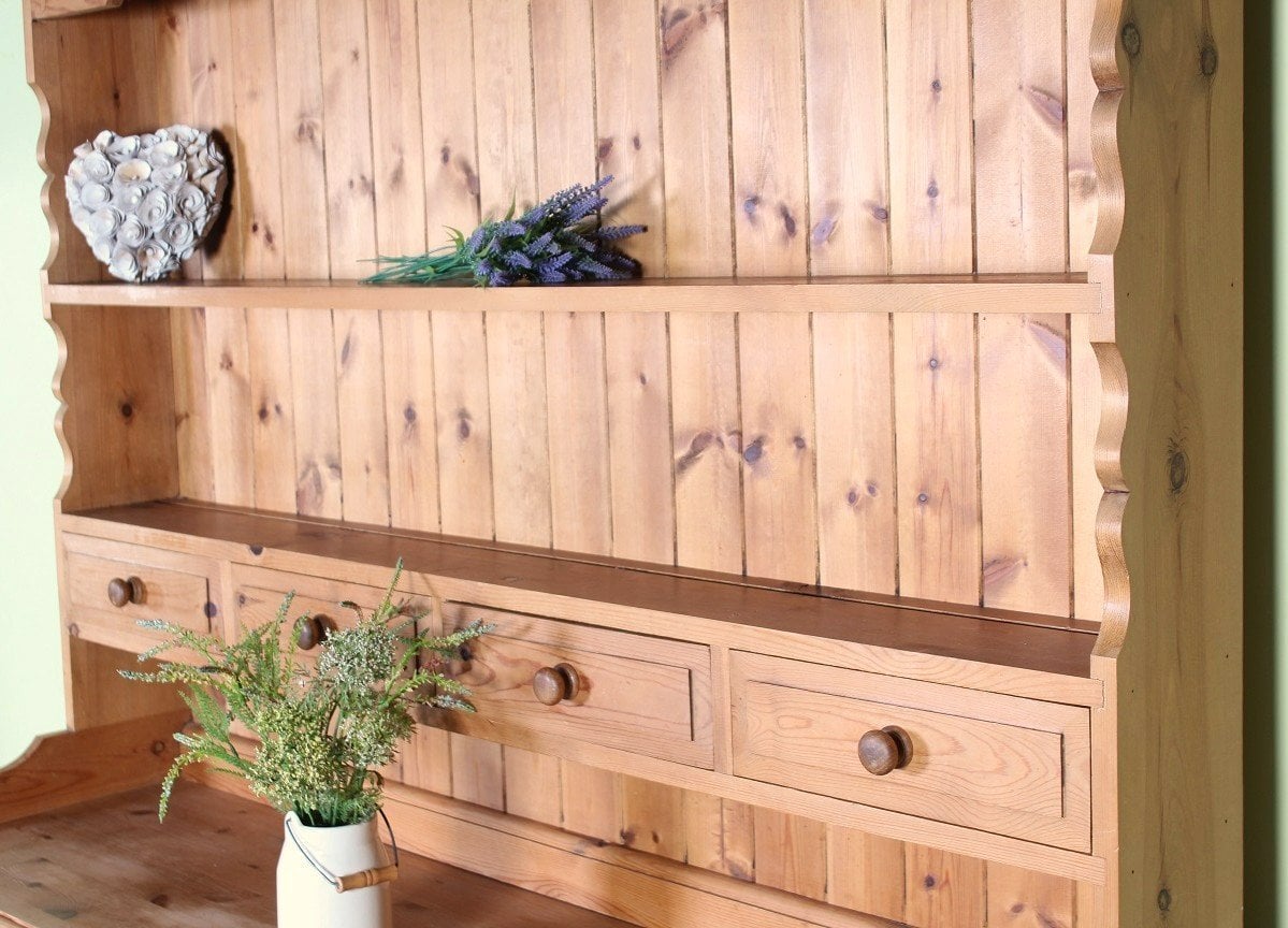 UK Deliver - Traditional Cottage Farmhouse Pine Welsh Dresser