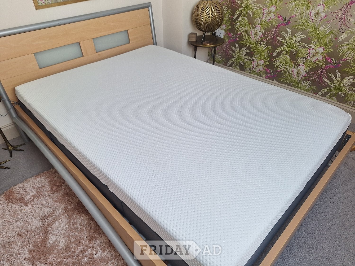 Standard double wood and metal bed with Emma mattress