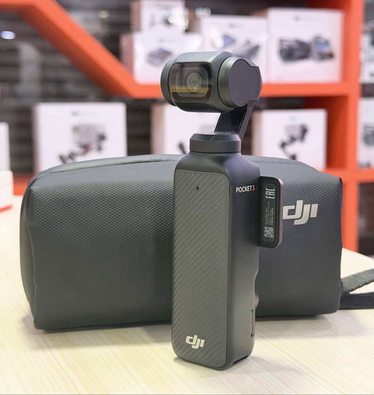 DJI Osmo Pocket 3 Combo – Second-Hand Camera