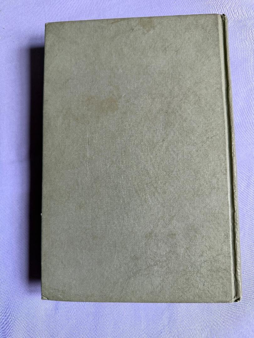 Worthing RARE, THE FIRST 2,000 YEARS by W. Cleon Skousen. £2.50