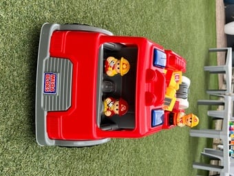 Mega Bloks fire engine 