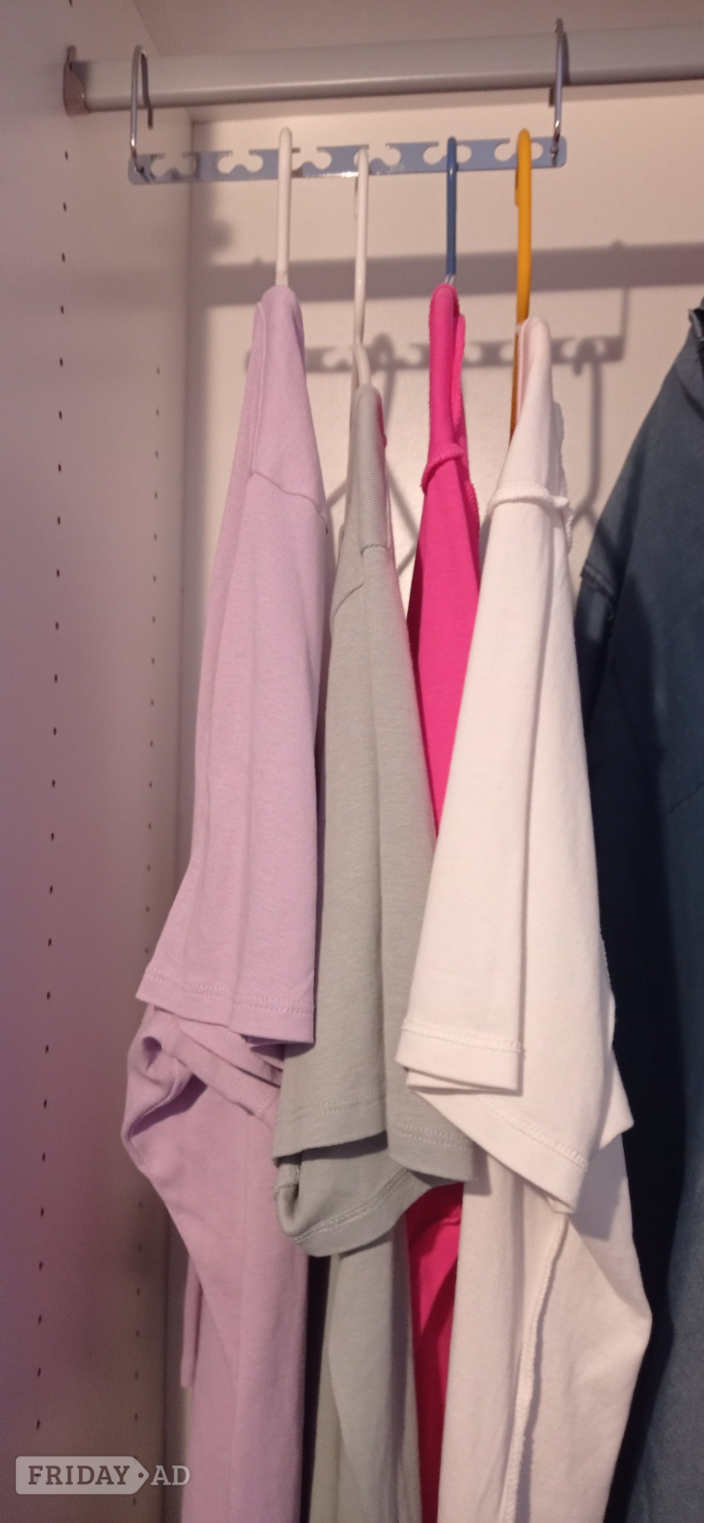 8 metal space saving hangers see discription