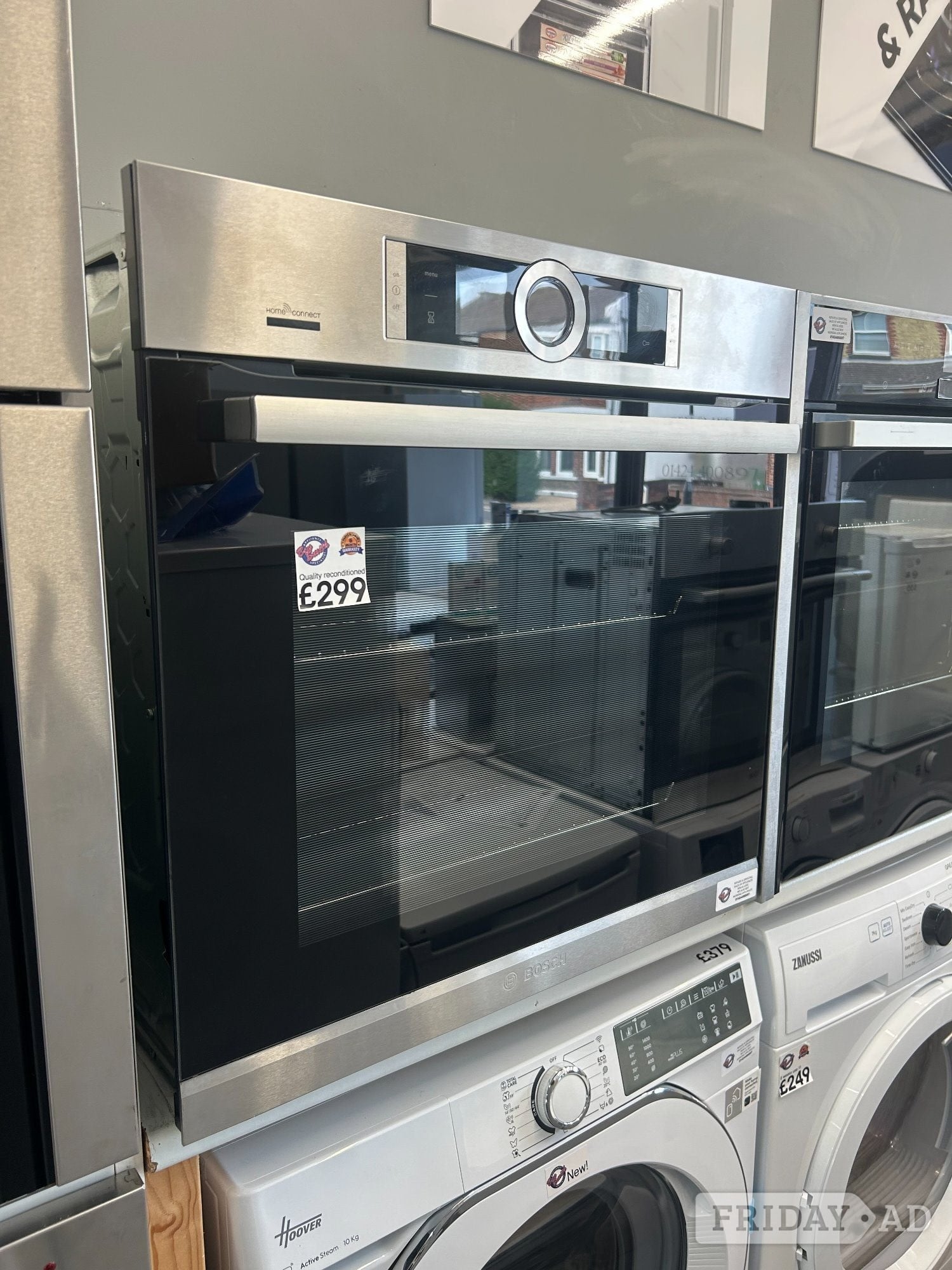 BOSCH BUILT IN PYROLYTIC OVEN in St. Leonards-On-Sea
