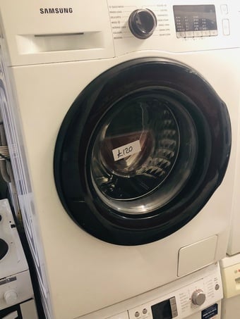 Samsung 11KG load washing machine with Massive drum size 