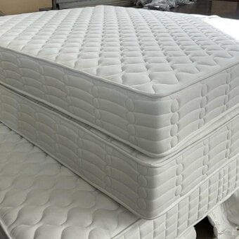 Luxury Full Form Mattress For Sale ( Firm & Sprung ) 