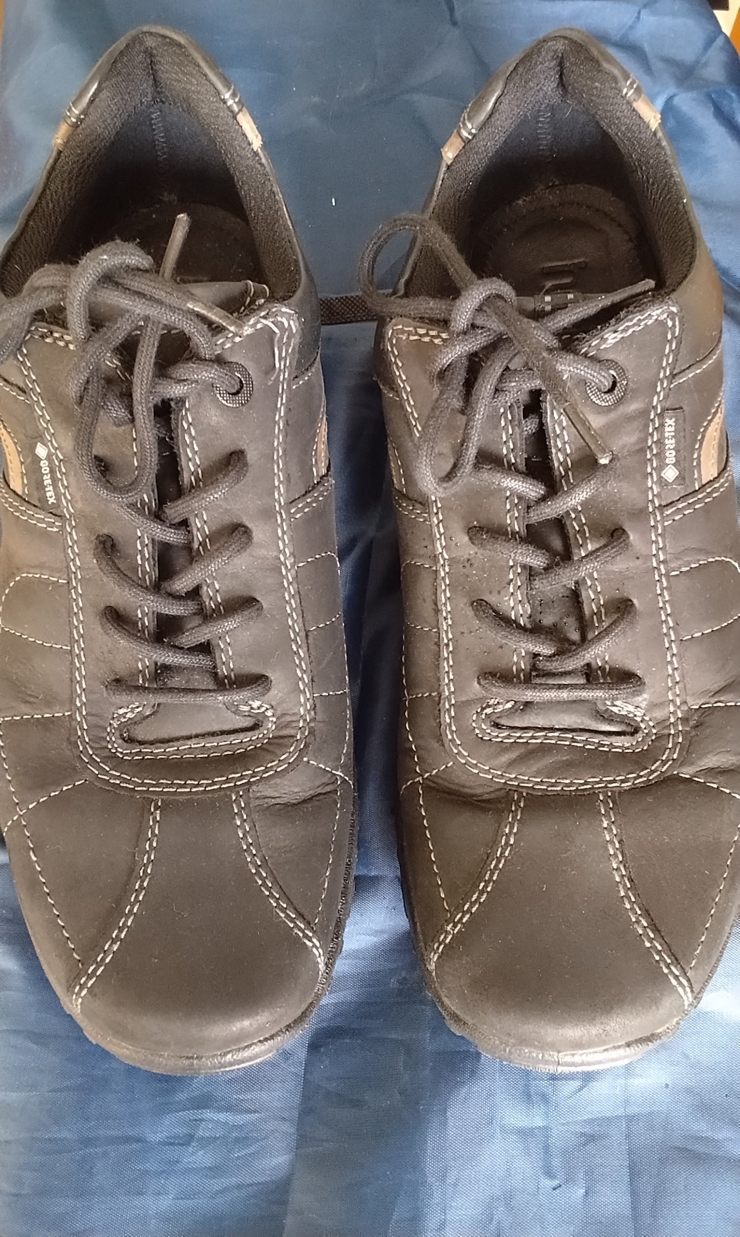 Hotter Goretex shoe hardly worn size 9 men