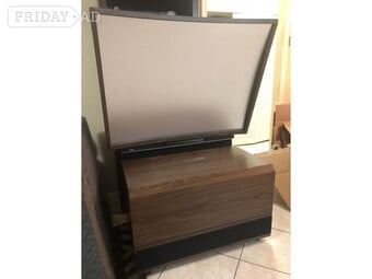 A Mitsubishi Colour Projector Very Large Wide TV Screen For Sale!!