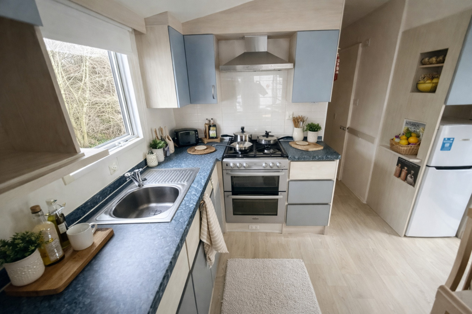 Saxmundham 3 Bedroom Caravan For Sale in Suffolk Near Southwold