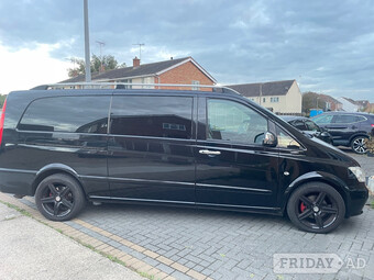 low millage mercedes vito 9 seat  