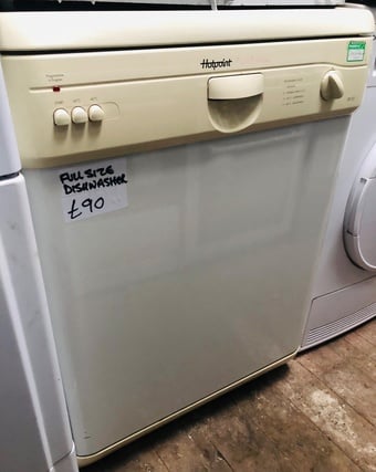 Hotpoint full size dishwasher works perfectly 
