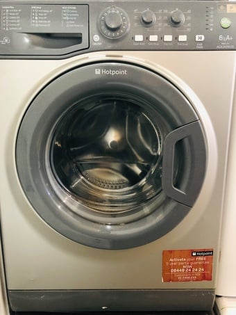 Hotpoint 6KG load washing machine works perfectly 