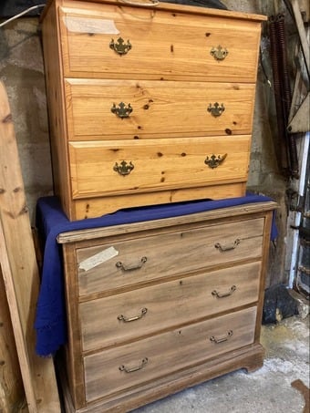 PINE/OAK  KITCHEN TABLE/Desks