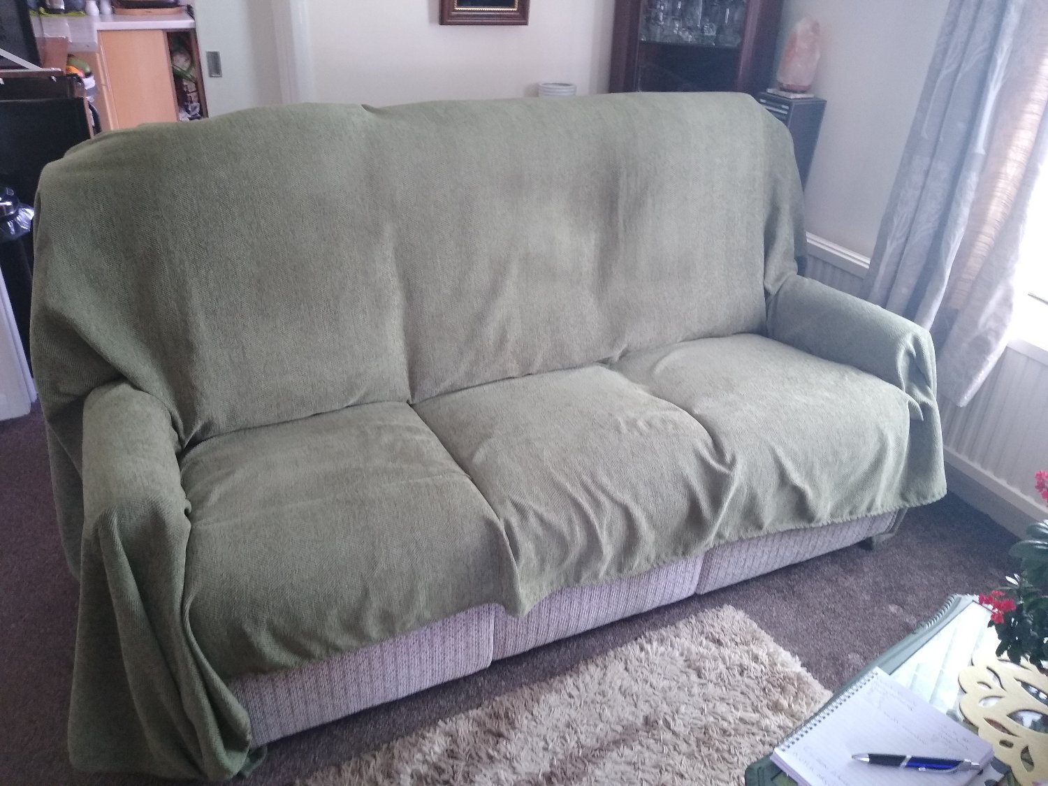 Three seater sofa recliner  - Furniture in Andover