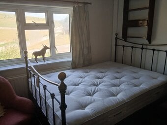 Double room, Cottage, with garden, Great Views, Nr Sea and Centre