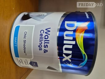 Dulux Grey Chic Shadow matt paint 2.5 