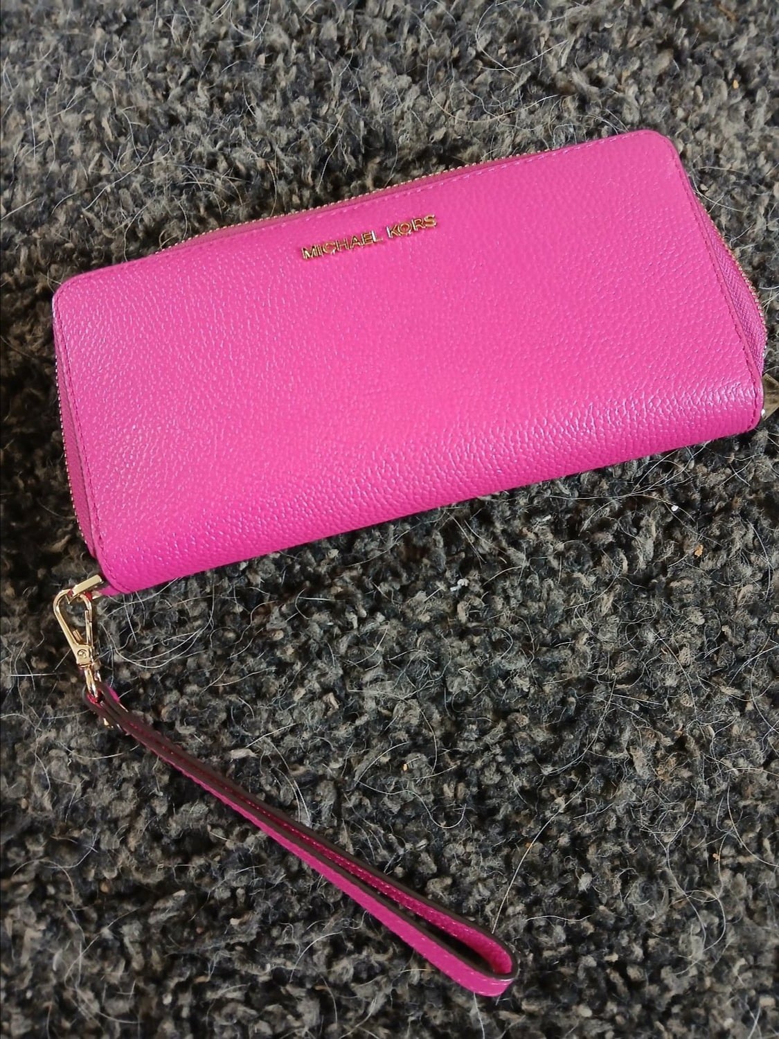 Tunbridge Wells £300 mk bags purses and cath kidson purse 2 keyrings Tunbridge we