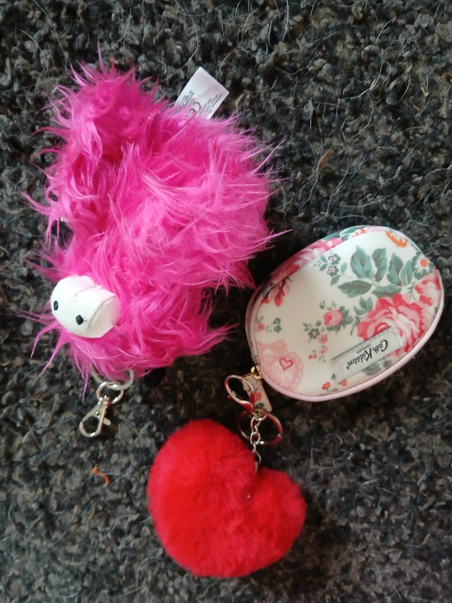 £300 mk bags purses and cath kidson purse 2 keyrings Tunbridge we - Clothing, Footwear & Accessories in Tunbridge Wells