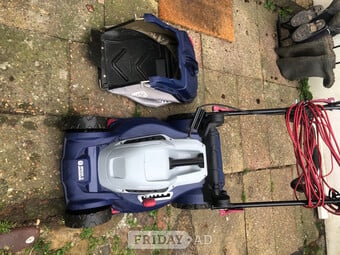 Spear & Jackson electric mower