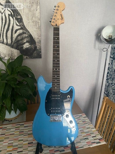 Electric and Acoustic Guitar Package - Musical Instruments in Brighton
