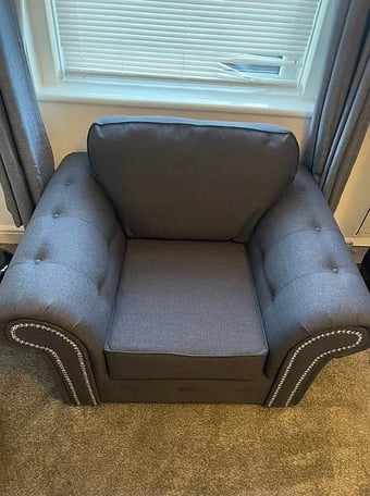 Oakland armchair - choice of colours and fabrics