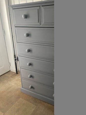 Large Pine Chest of Drawers 
