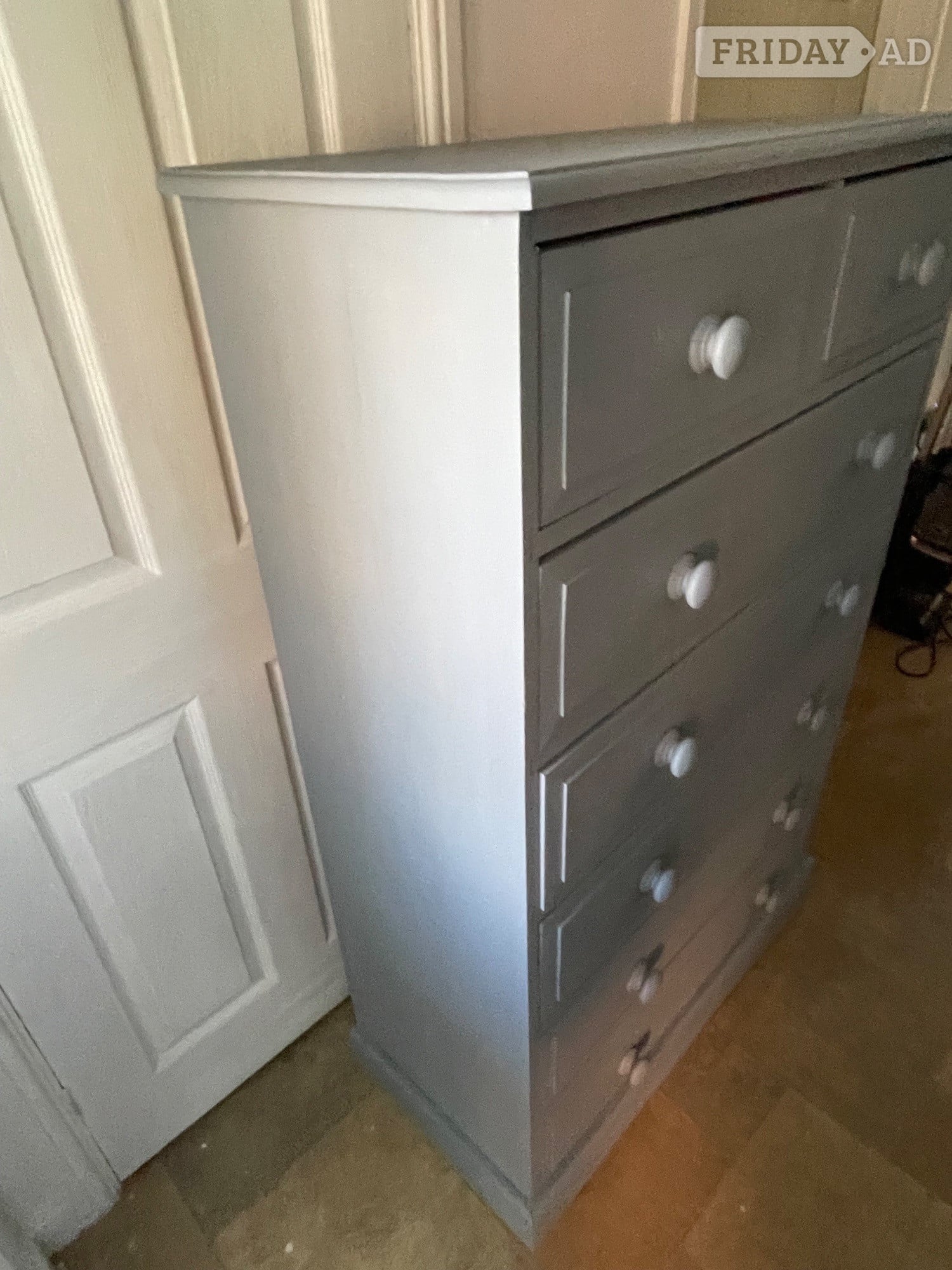 Large Pine Chest of Drawers 