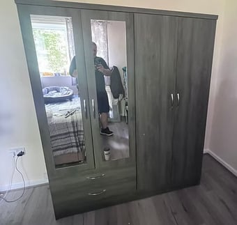 Nevada 4 door 2 drawer mirrored wardrobe 