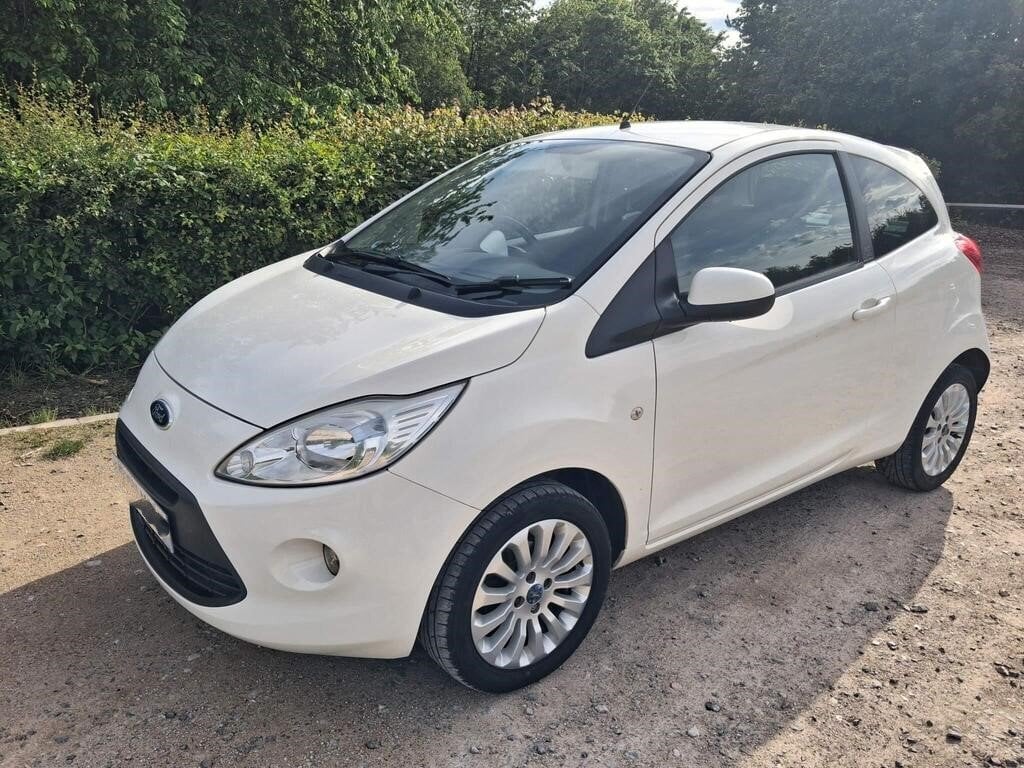 [ berth ]Ford Ka
