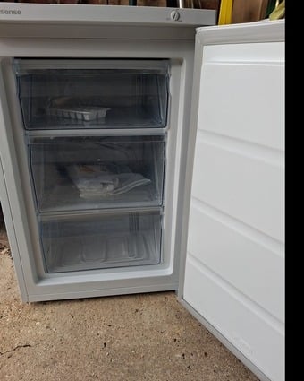 Hisense under counter freezer, little used, very good condition