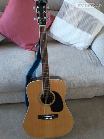 Guitar . By Kimbara. 