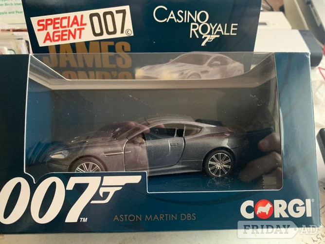 Corgi07 Aston Martin DBS in Reigate