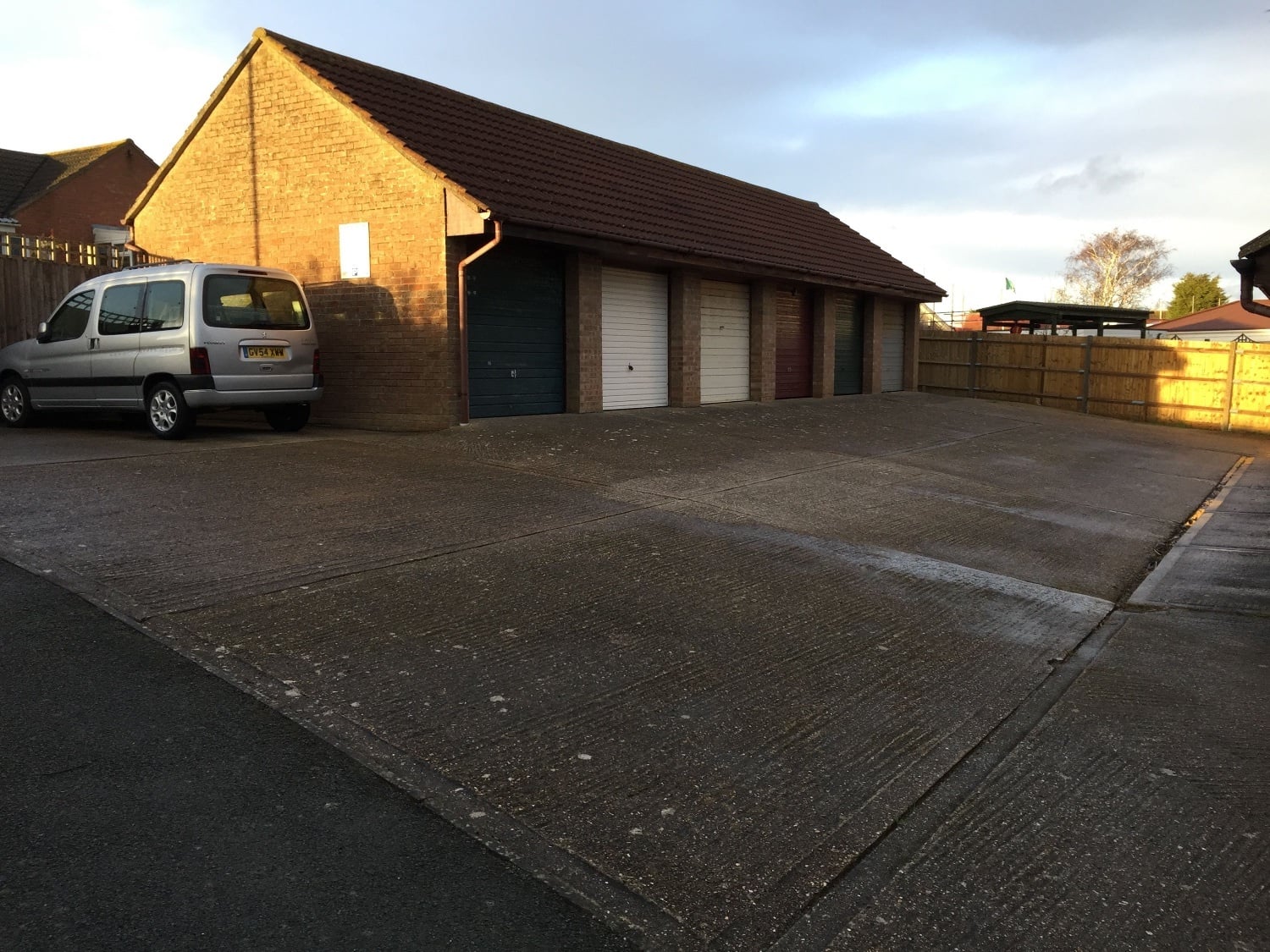Bexhill-On-Sea Garage To Let