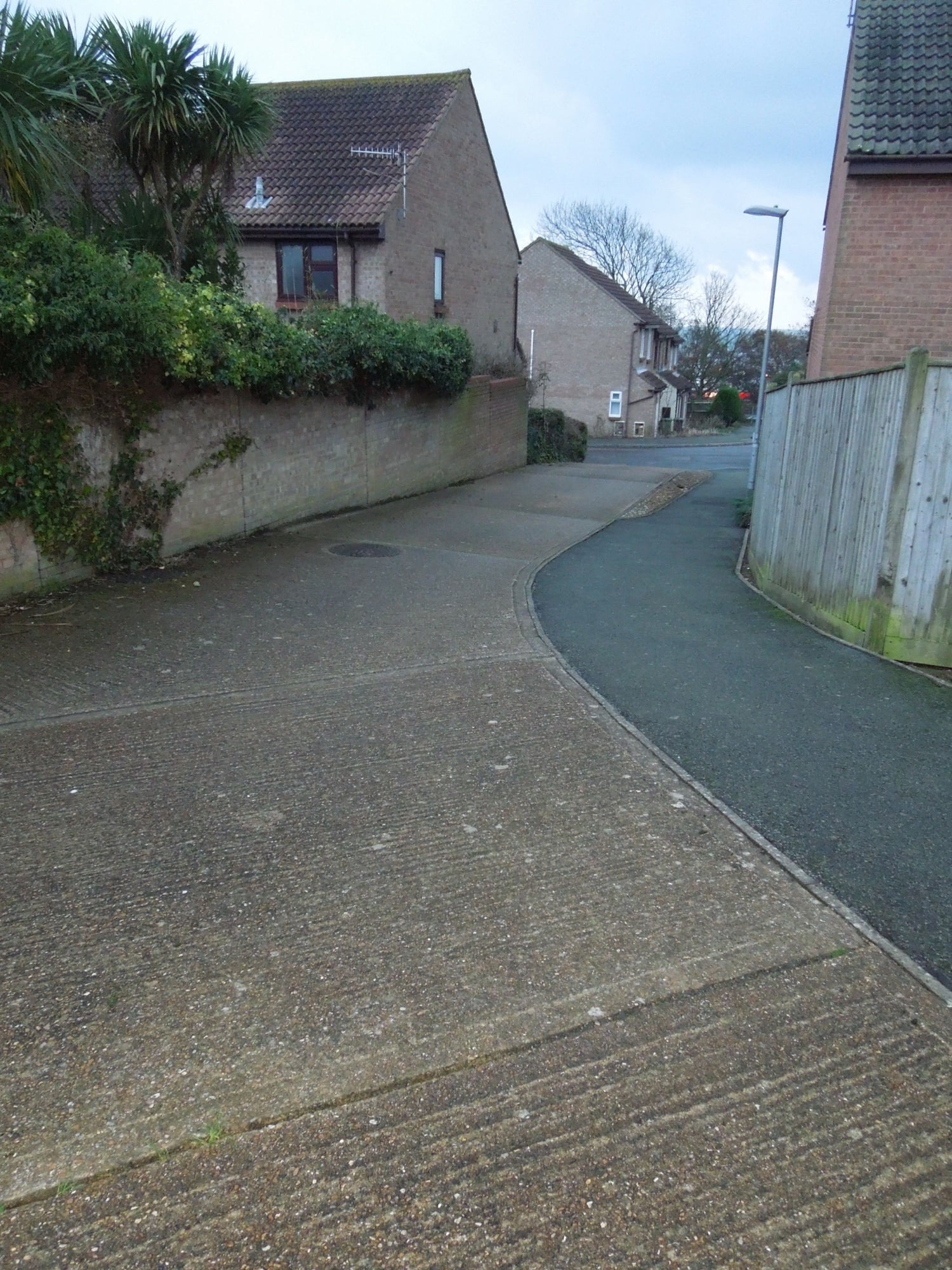 Garage To Let - Garages & Parking in Bexhill-On-Sea