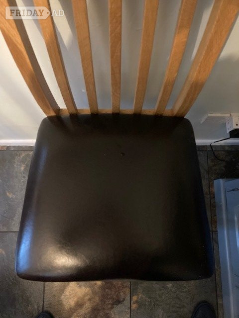Worthing Oak bar stool