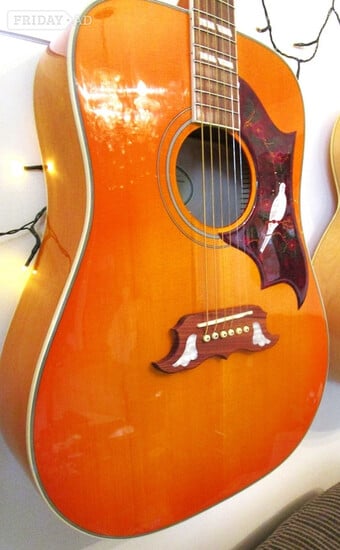 EPIPHONE Dove Studio  Elec-Acoustic
