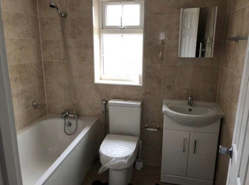 Modren Double room Available in Slough