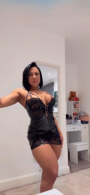 NEW 💕 PARTY GIRL 🥰