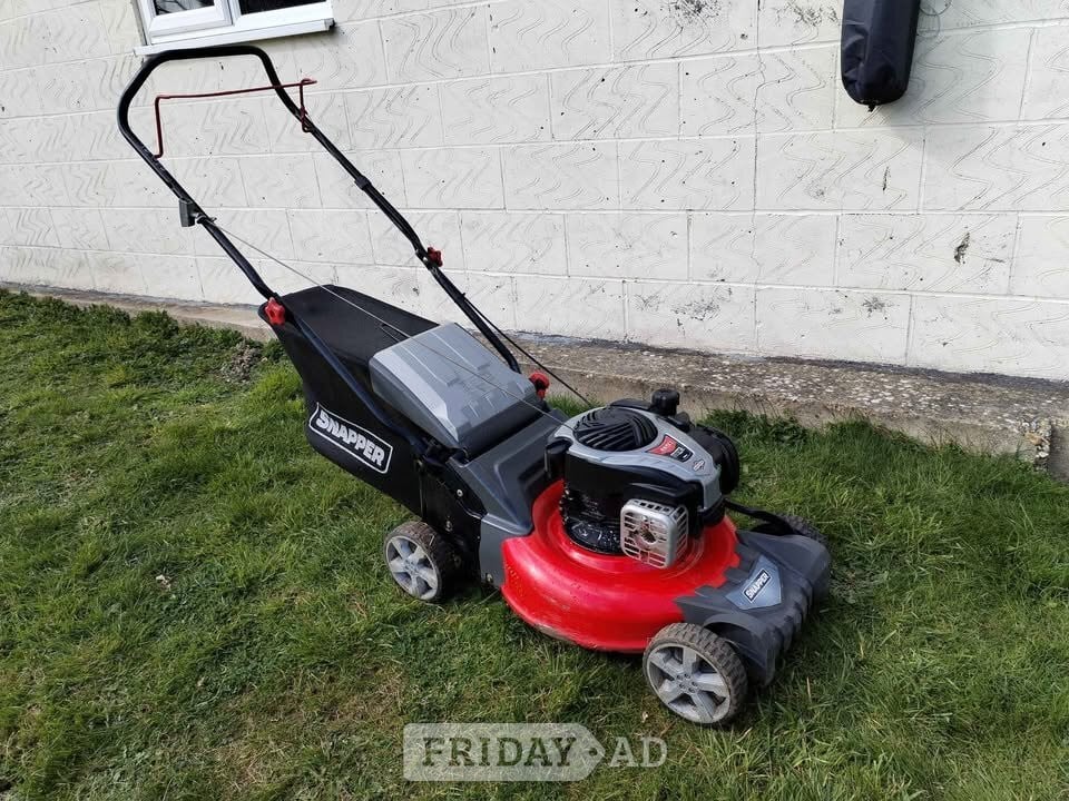 Snapper top make petrol push mower in Uckfield