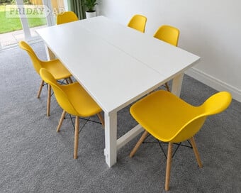 Dinning table with 6 chairs 