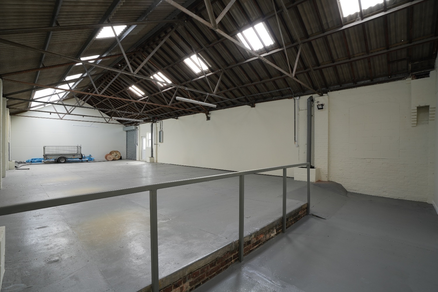 Bexhill-On-Sea Large industrial unit in Bexhill town centre