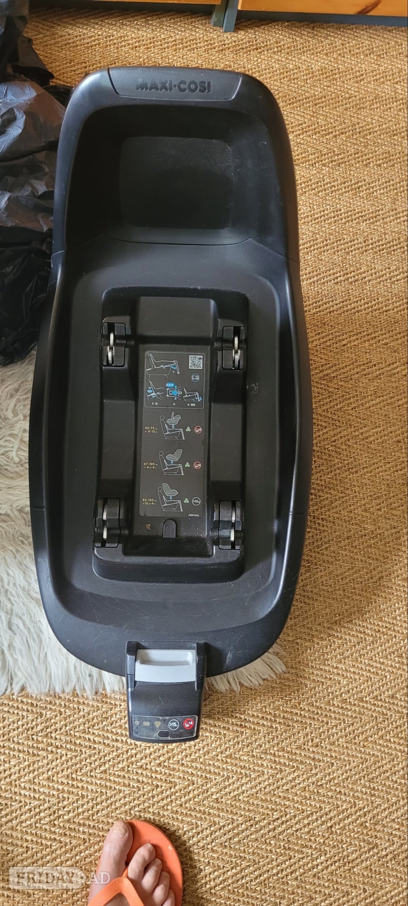 East Grinstead MAXI-COSI Baby, child car seat