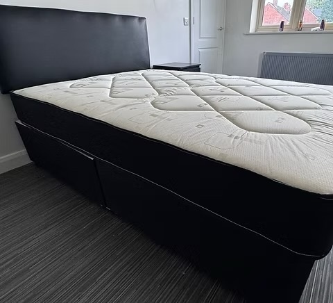 Double pinemaster mattress with divan base and Hb - Furniture in Rotherham