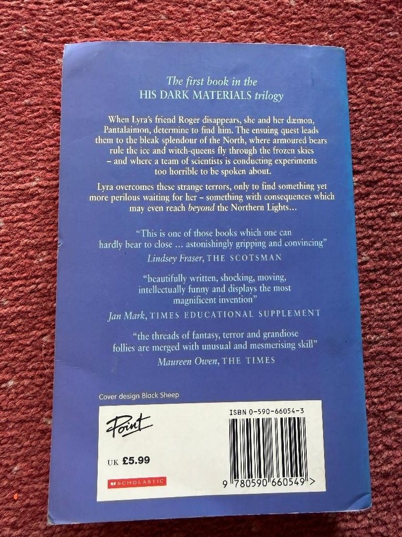 Northern lights by Philip Pullman - Paperback
