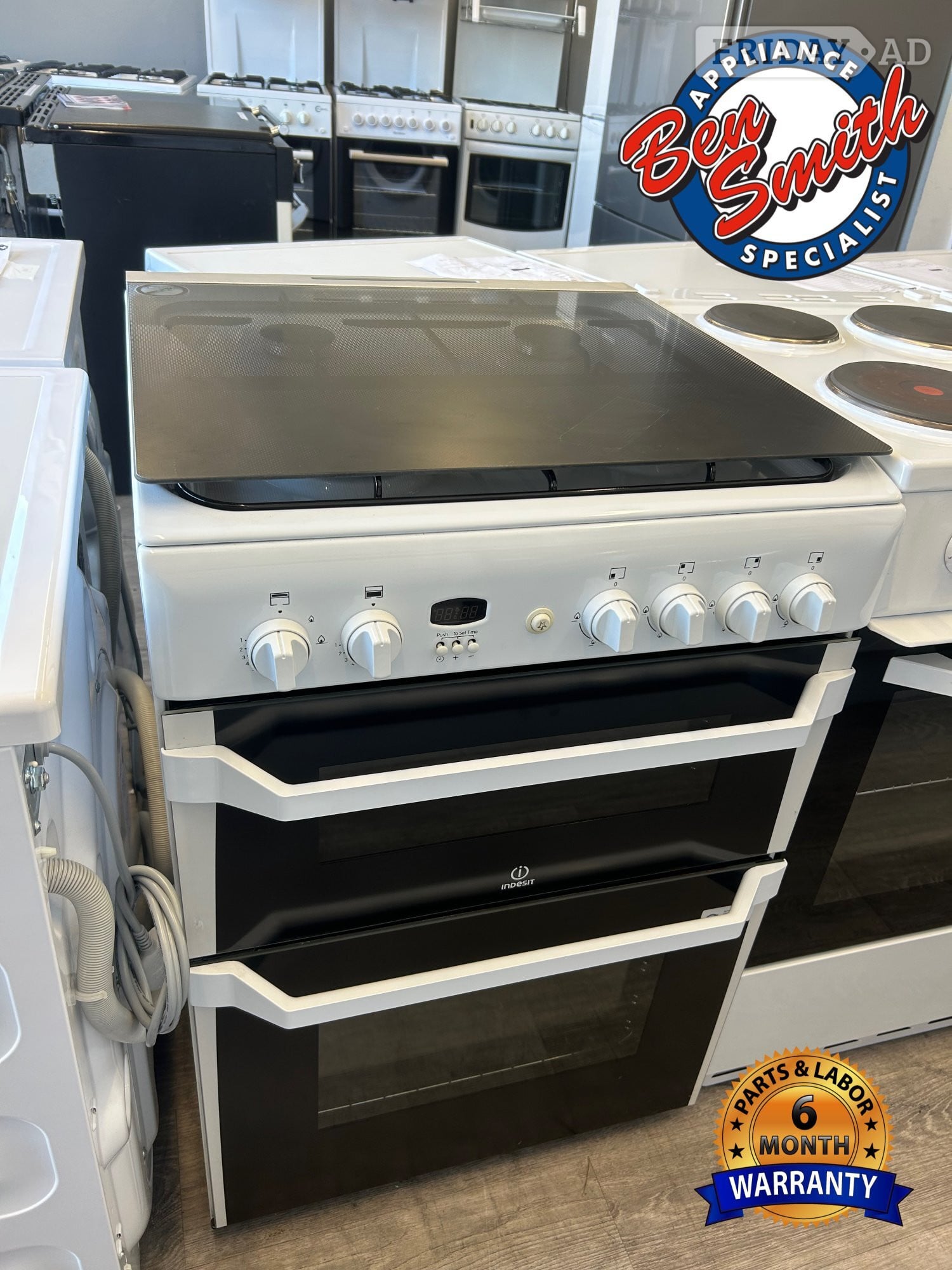 INDESIT 60CM GAS COOKER in St. Leonards-On-Sea